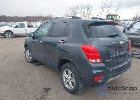 2022 Chevrolet Trax Awd Lt from USA, damaged, VIN KL7CJPSM0NB528679